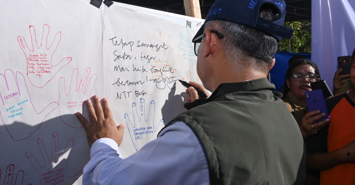 1,43 Juta Murid Terdampak Asap Karhutla Belajar dari Rumah, Kemendikdasmen Tegaskan Bukan Libur
